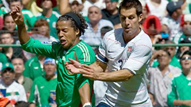 carlos-bocanegra.jpg